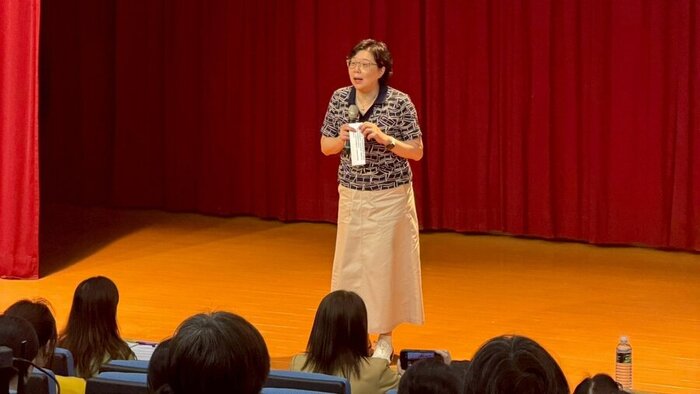 范校長致詞