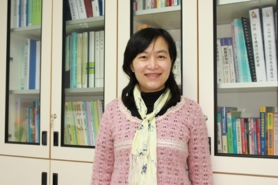 田佳靈助理教授