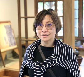 李俐瑩　系秘書